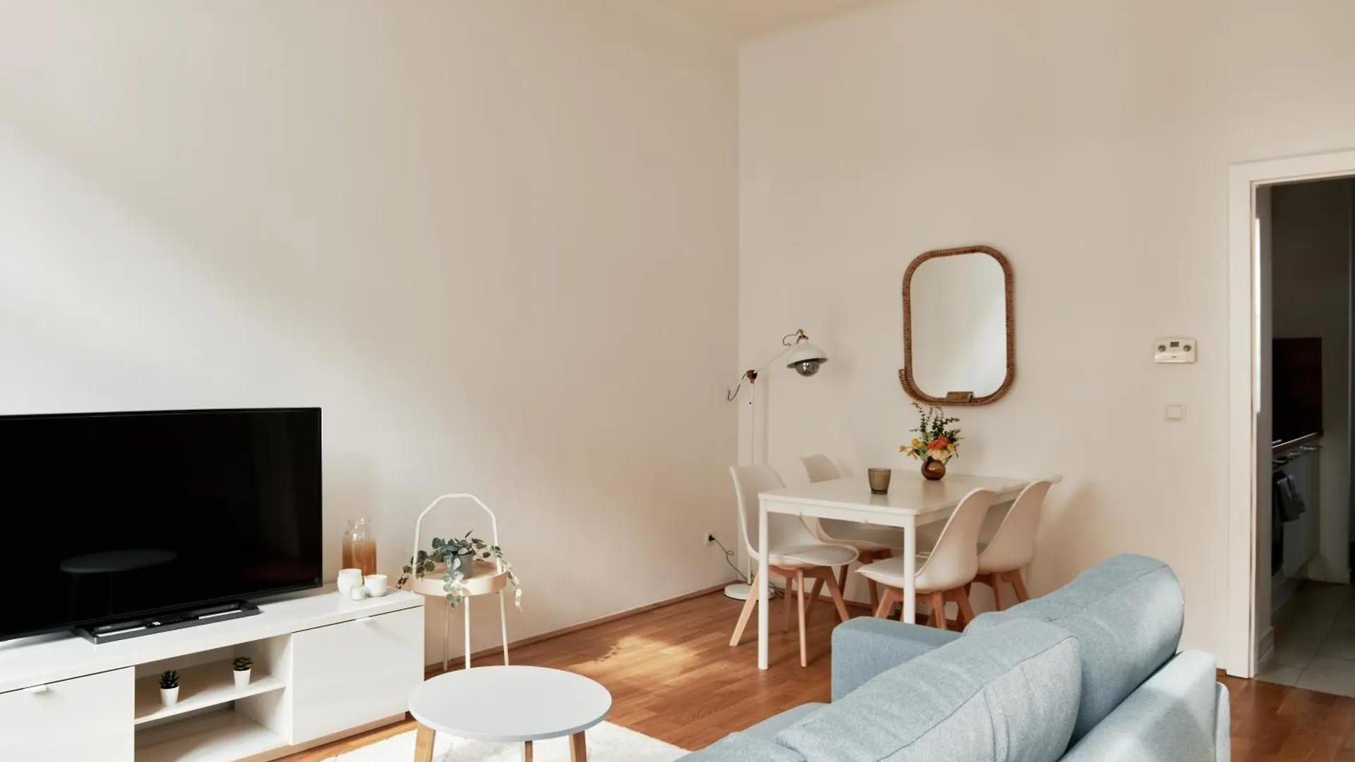 Perfecto Apartments With Designers Touch 24H Check-In Wien