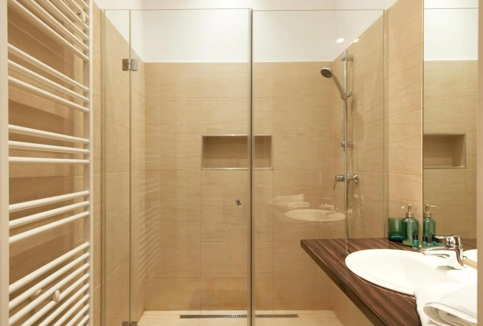 Perfecto Apartments With Designers Touch 24H Check-In Wien